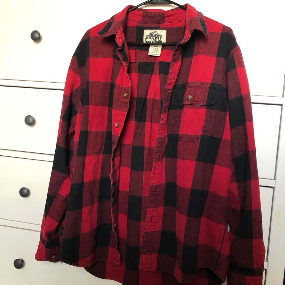 Men’s red and black buffalo flannel